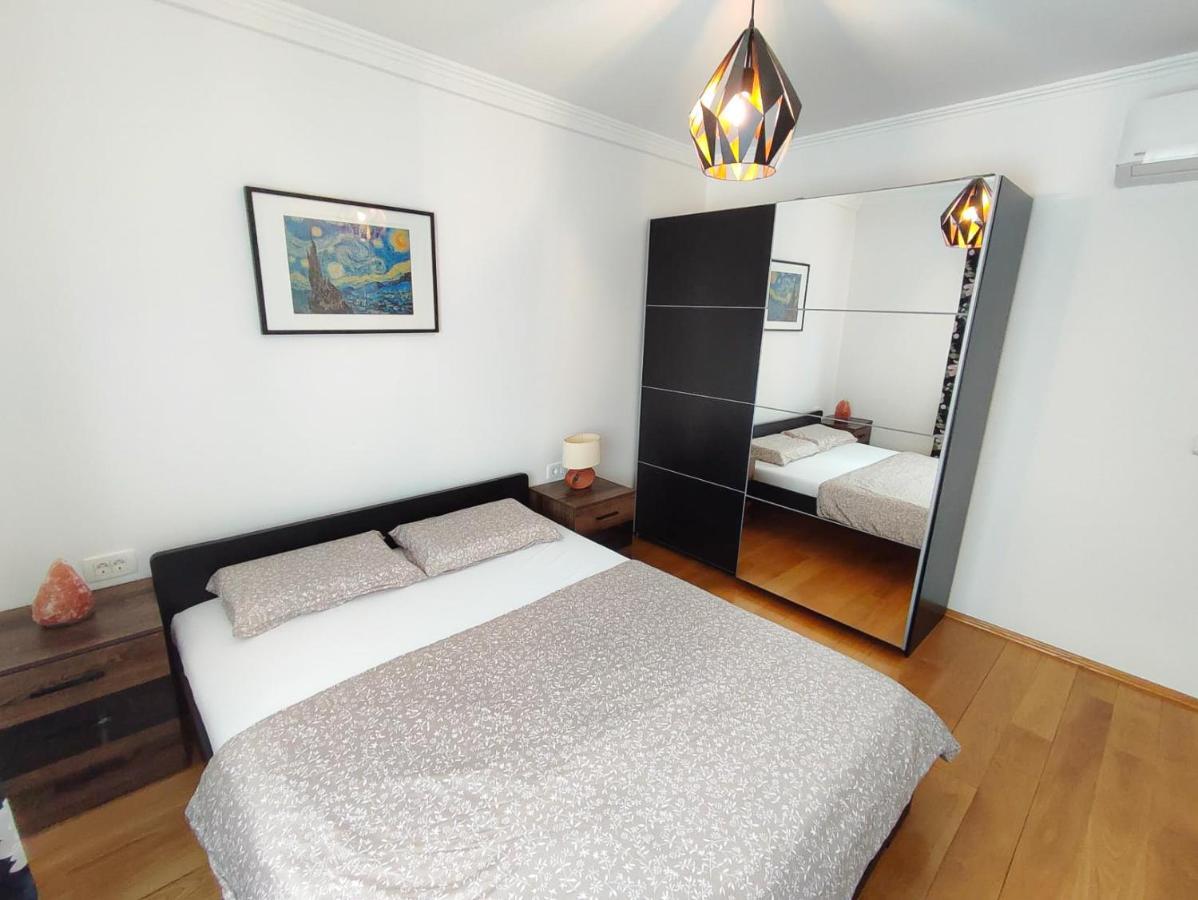 Apartments Amfora - Cozy And Modern Apartments For Up To 15 People, 100M From The Sea And Beach ستارا نوفالجا المظهر الخارجي الصورة